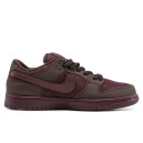 Nike SB Dunk Low City of Love Burgundy Crush FN0619-600