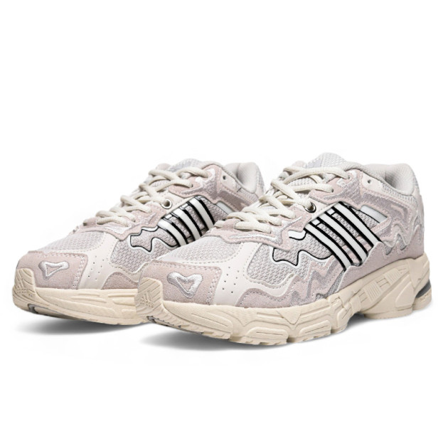 Adidas Response CL x Bad Bunny Wonder White IF7179