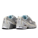 New Balance 740 Silver