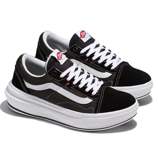 Vans Old Skool Overt ComfyCush Shoe