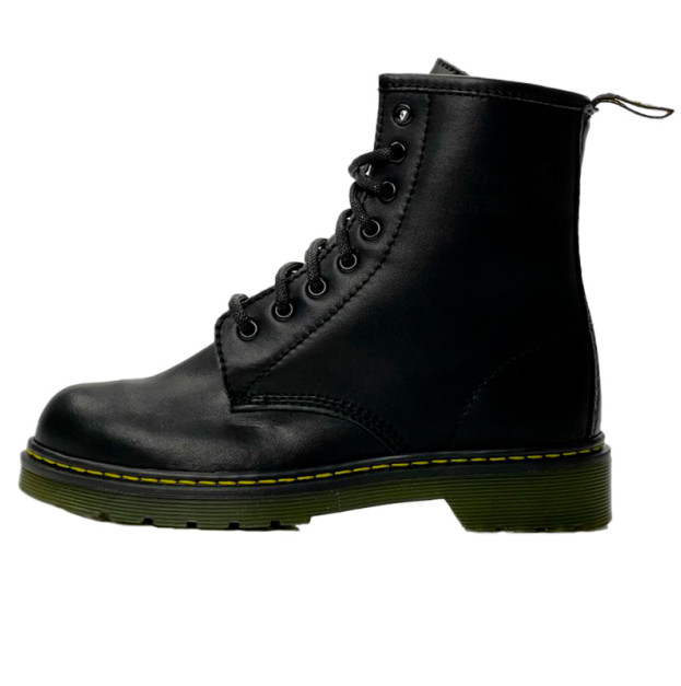 Dr. Martens Jadon Smooth Leather Boots Black С МЕХОМ