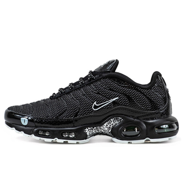 Nike Air Max TN Plus Black White