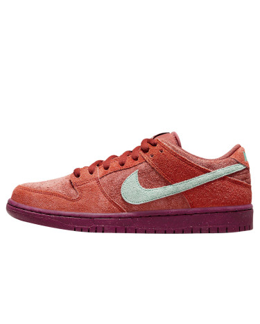 Nike SB Dunk Low Mystic Red DV5429-601