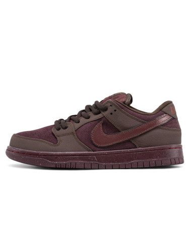 Nike SB Dunk Low City of Love Burgundy Crush FN0619-600
