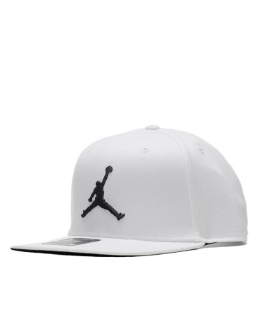 Бейсболка JORDAN PRO JUMPMAN SNAPBACK AR2118-101