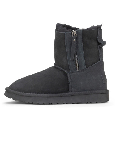 UGG Classic Short Zip Black