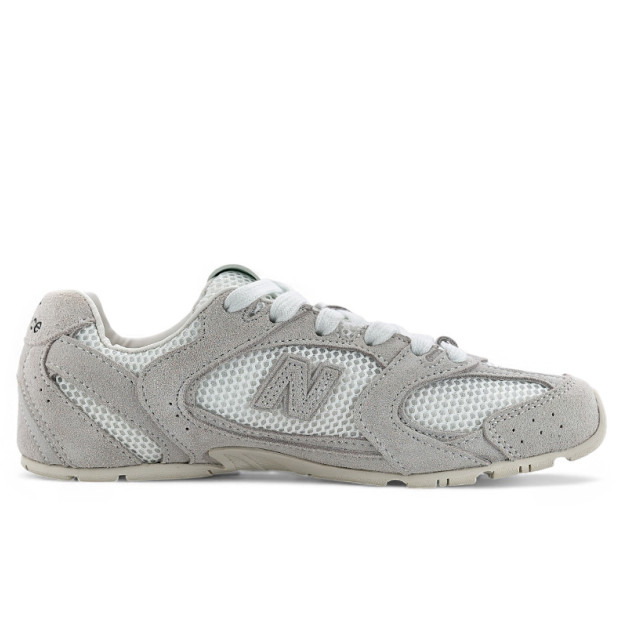New Balance x Miu Miu 530 Grey