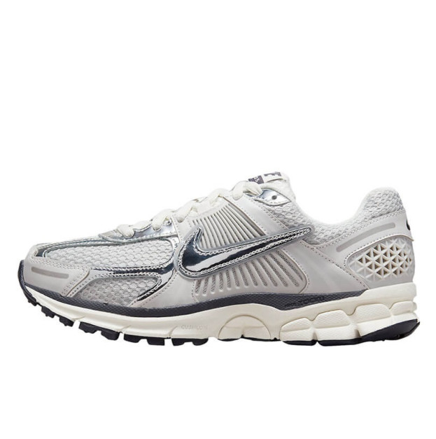 Nike Zoom Vomero 5 Photon Dust FD0884-025